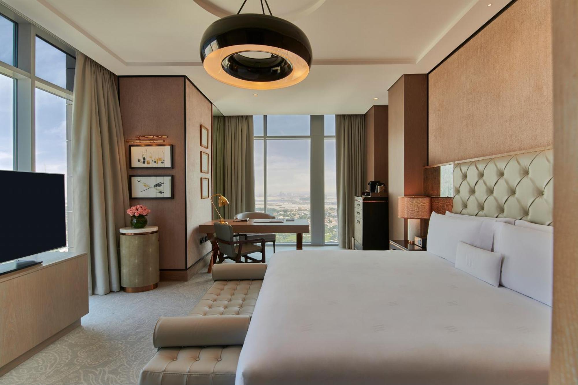 Waldorf Astoria Dubai International Financial Centre Hotel Kültér fotó A bedroom at the hotel